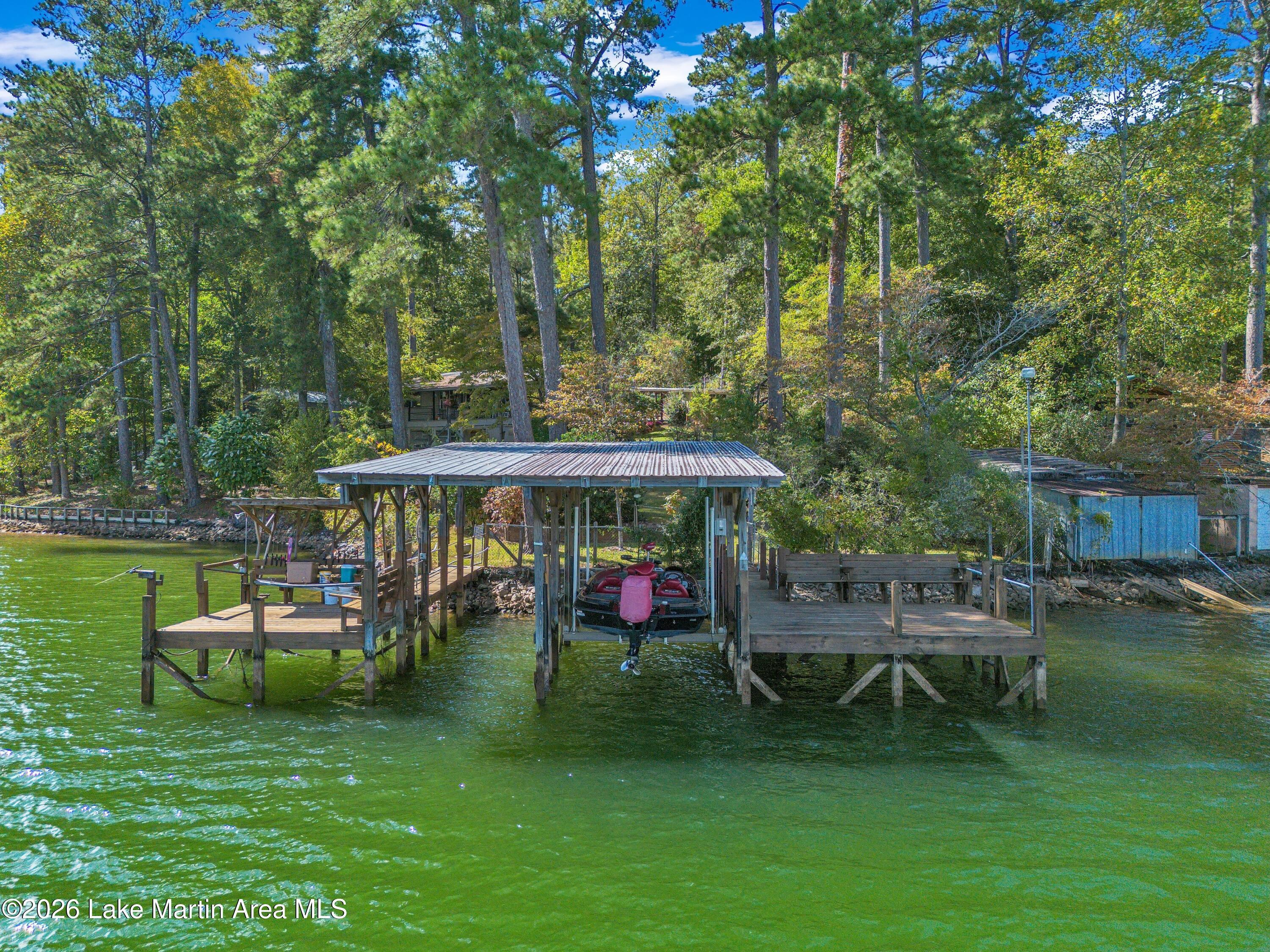 Image 3: Boat House
