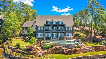 9 Ridge