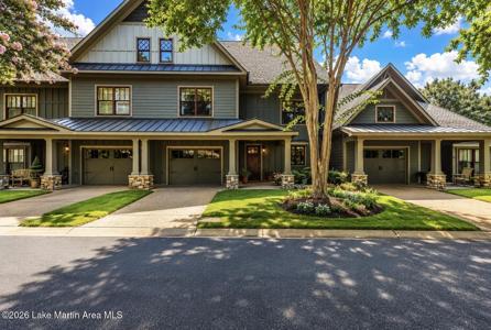 222 Ledges Trl