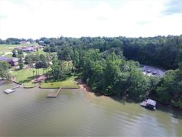 240 Riverhills Dr