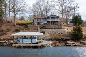 128 Creek Dr