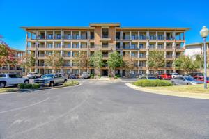 44 Stoneview Summit Unit #4402 Crt