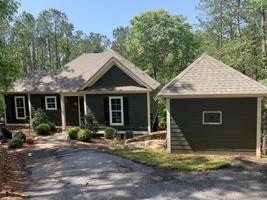 172 Village Cir