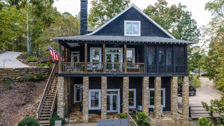 190 Eagle Ridge