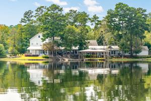 257 Bayou Rd