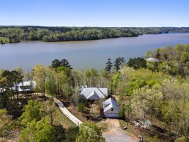 320 High Point Dr
