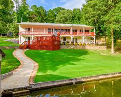 279 Chief Foote Road