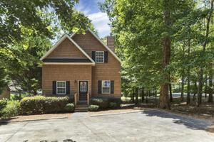 45 Cottage Crt