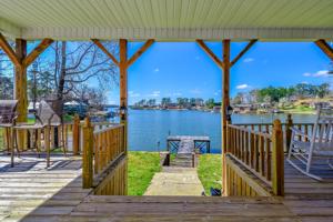 3418 Bay Pine Road