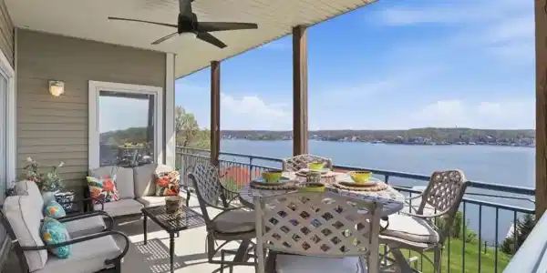 42 Palisades Lakeview Drive