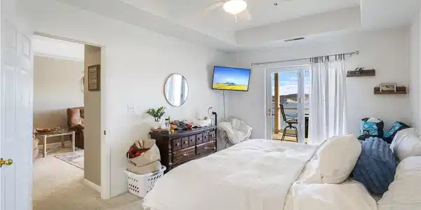 44 Emerald Bay Court