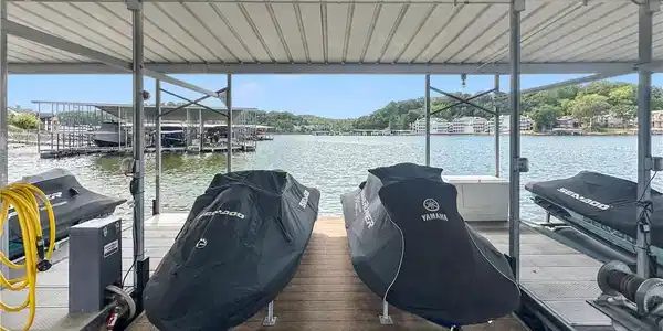 Image 4: Dock Slip