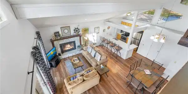218 Staniel Cay