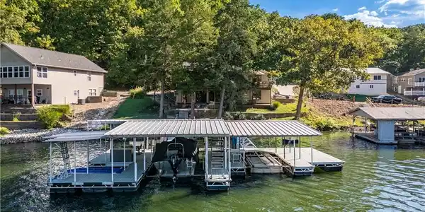 207 Little Island Lane