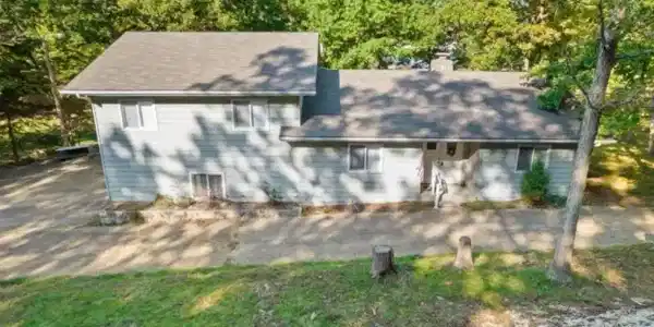 802 Susan Road