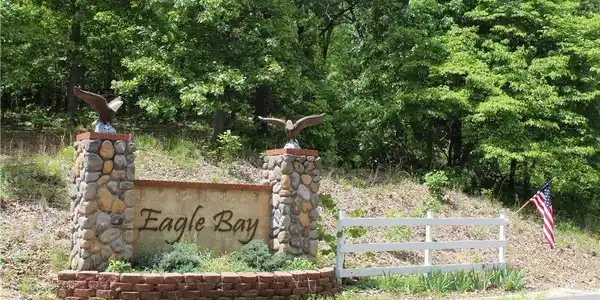 4.94 ac Eagle Bay Drive
