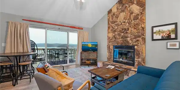 2500 Bay Point Lane
