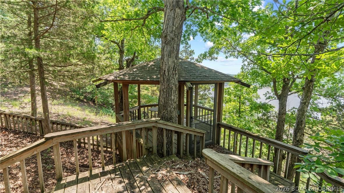 Image 4: Gazebo