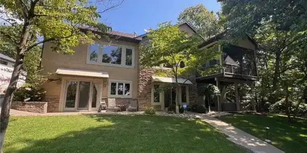 720 Via Del Lago Drive