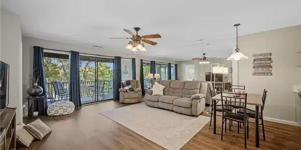 98 Jonathan Drive