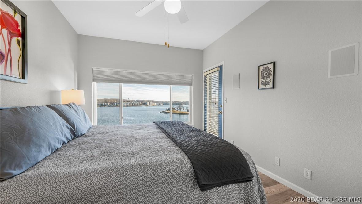 Image 4: Master Bedroom