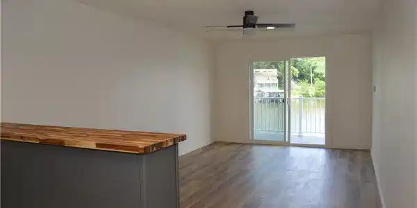 Image 3: The open design allows for water views when you st