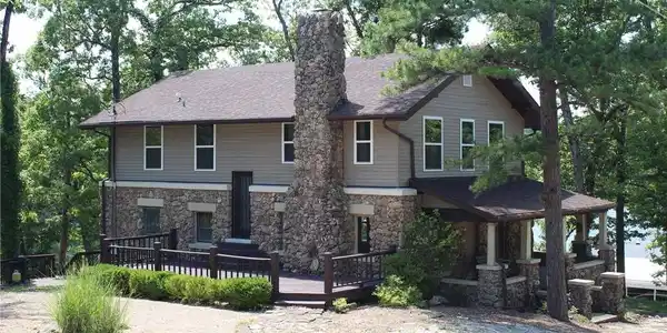 194 Jasmine Drive