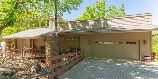 421 Staniel Cay Drive