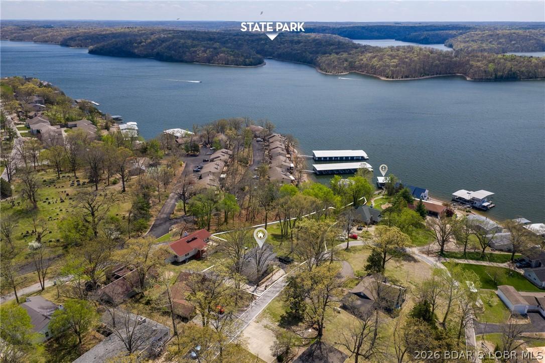 Image 2: Enjoy the lake views of the expansive state park.
