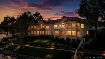 156 Cordoba Point
