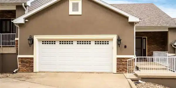 Image 2: Unit B