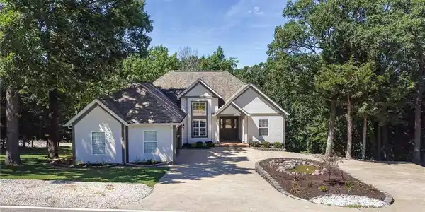 1129 Explorer Court