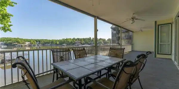 73 Evergreen Condo Drive