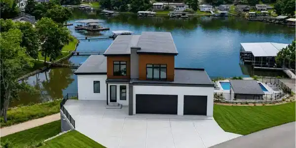 6 Forest Lake Circle