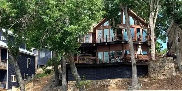 673 Brush Creek Road