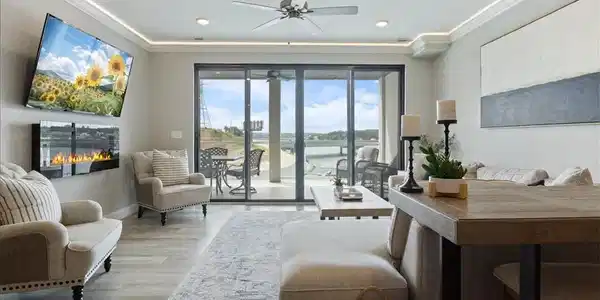 1065 Topsider Lane