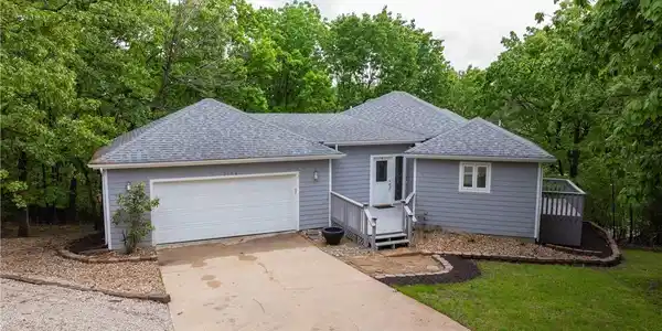 2158 Peninsula Court