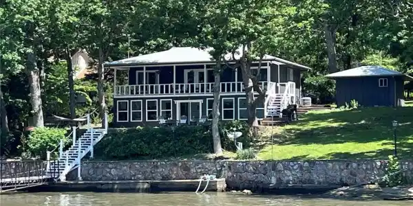 1206 Triple Cove Lane