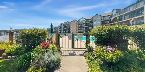 133 Cedar Glen Court