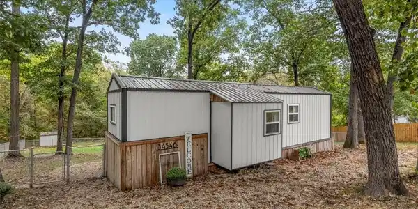 34546 Ivy Bend Road