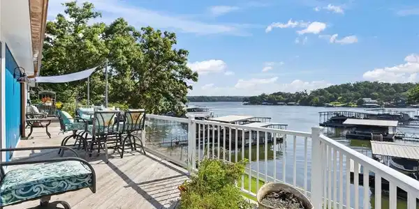 32 Scenic Circle