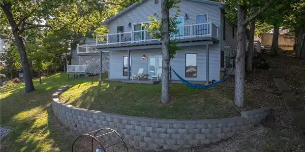 1368 Hickory Lane