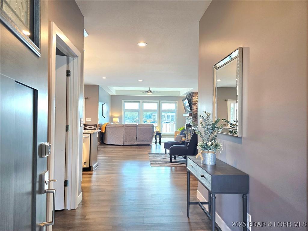Image 3: Front Entry