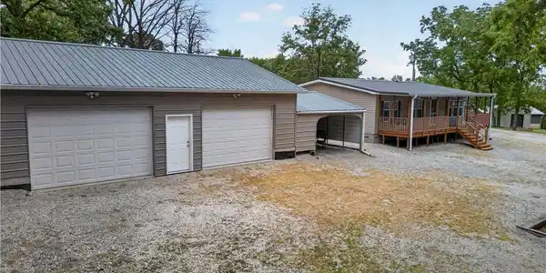 29104 Gazelle Circle