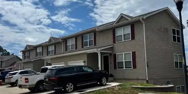 1205 Pinewood Drive