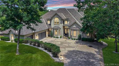 733 Muirfield Drive