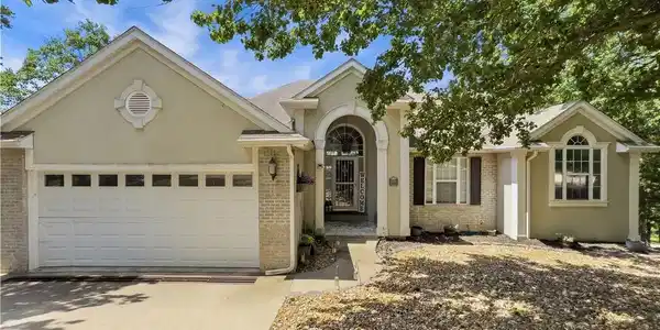 Image 2: Custom Built Home