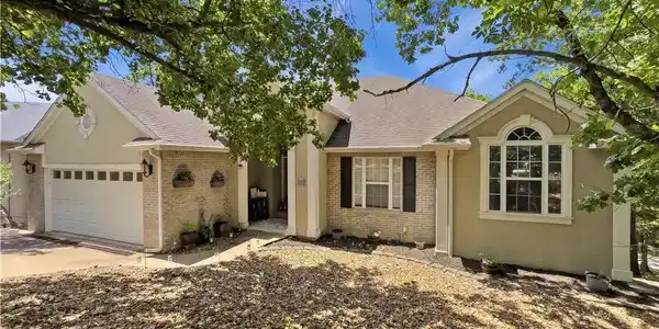 Image 3: 3,548 SF, 4 Bd, 3.5 Ba