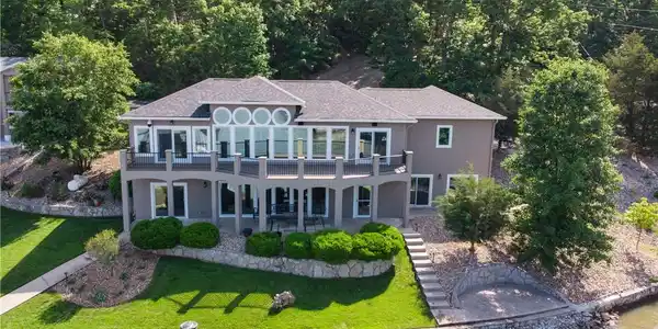 55 Shagbark Drive