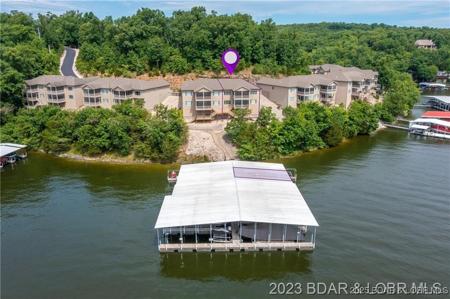 302 Waterford Circle